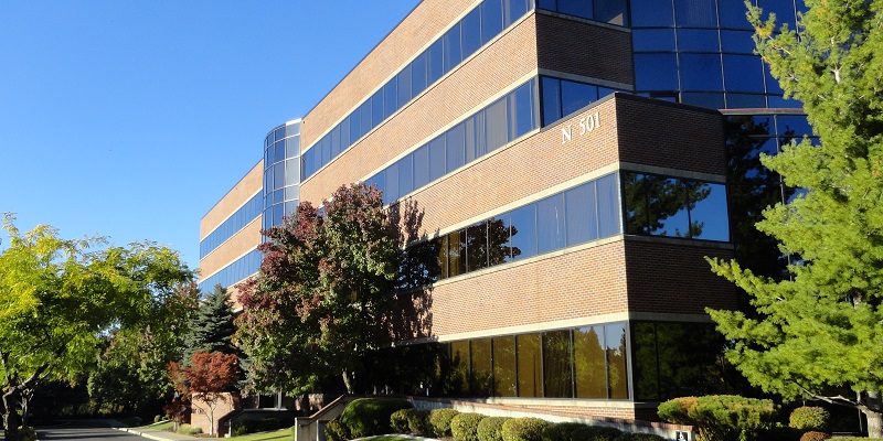 Image of district office building at Riverpoint One.