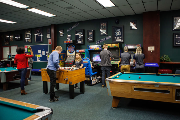 Students using the SUB Recreation Center